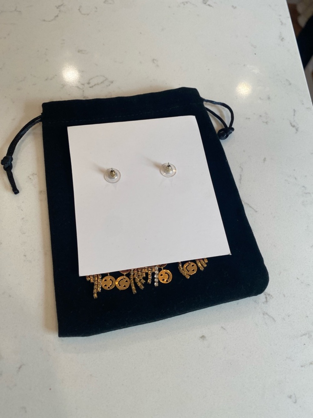 Feed Me Gems Be Happy Smiley Rainbow Earrings NWT - Picture 3 of 3